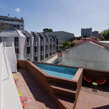 Studentville Готель типу 