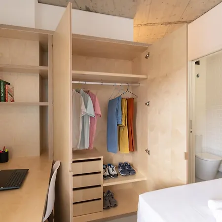 Studentville Couette-café 3*